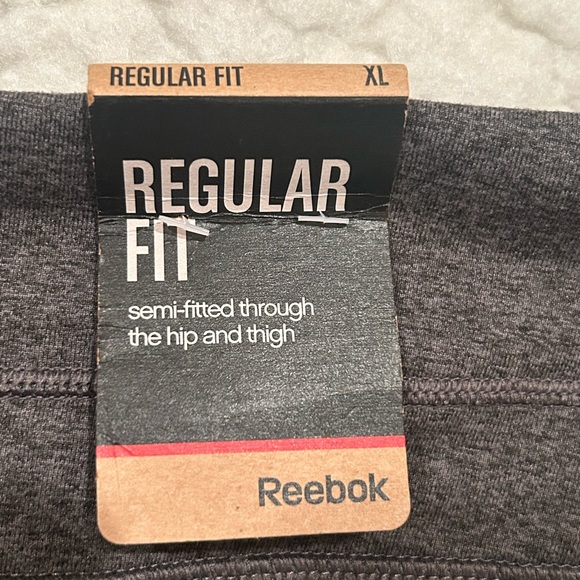 NWT /Reebok Sport Regular Fit Gray Legging Athletic Yoga /Reg Fit XL /Retail $55 - Picture 3 of 6